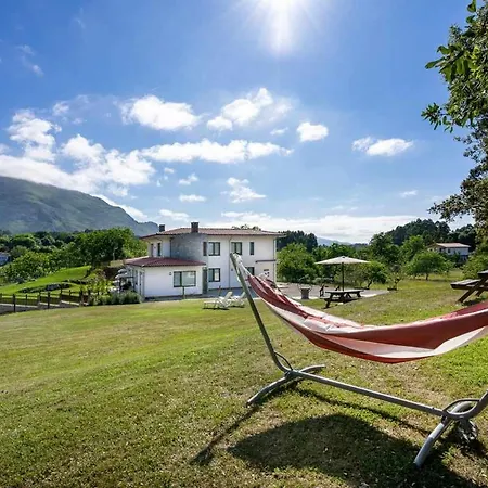 4 Personas En La Naturaleza Bisonte Apartman Cuerres