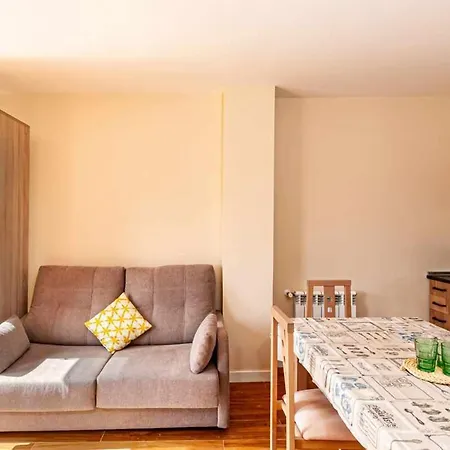 4 Personas En La Naturaleza Bisonte Apartman Cuerres